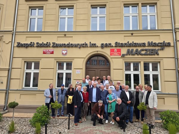 WSPOMNIEŃ CZAR WSPOMNIEŃ CZAR