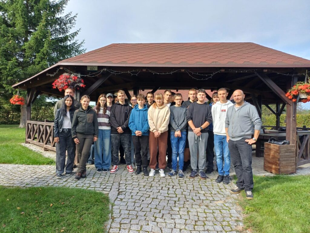 Integracja klas pierwszych Integracja klas pierwszych